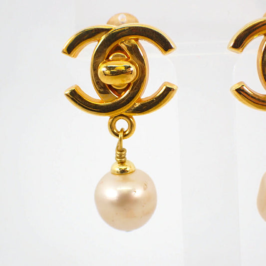 【中古】CHANEL/シャネル/フェイクパール/イヤリング/金色金具/箱付/g512-33