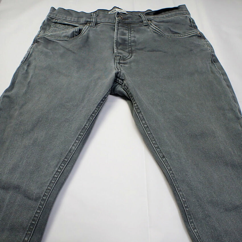 【中古】ZARA ボタンフライ デニム スキニーパンツ[b33-56］