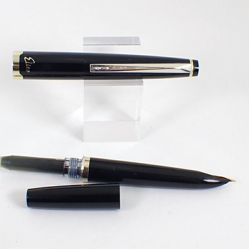 PILOT/パイロット 万年筆　ペン先１８K　ブラック×ゴールド/j184-6