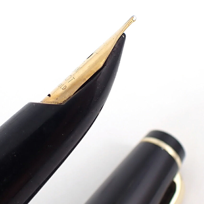 PILOT/パイロット 万年筆　ペン先１８K　ブラック×ゴールド/j184-8