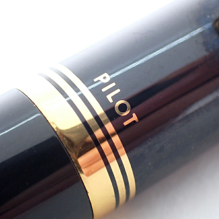 PILOT/パイロット 万年筆　ペン先１４K　ブラック×ゴールド/j187-2
