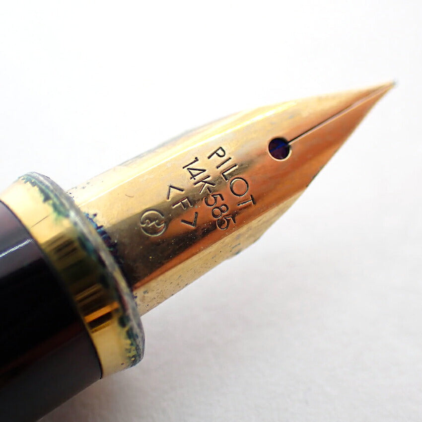 【中古】PILOT/パイロット 万年筆  ブラック×ゴールド ペン先14K /j272-7