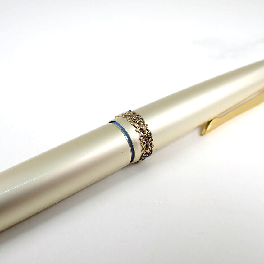 PLATINUM/プラチナ 万年筆 ペン先１８K シルバー×ゴールド /j277-8