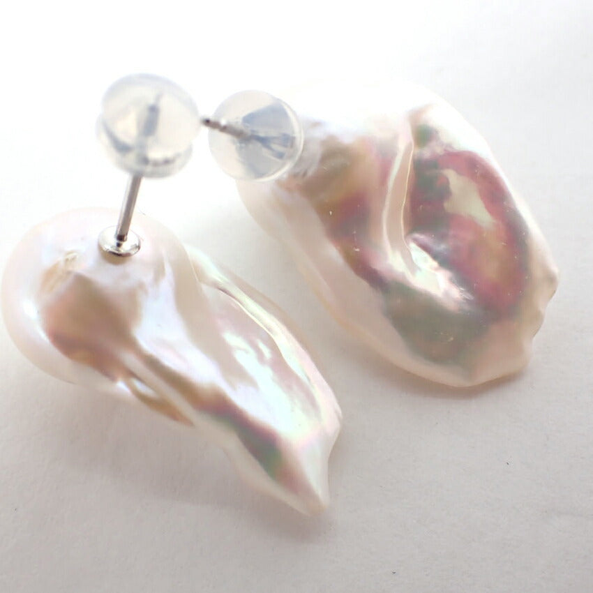【新品】Pt900 淡水パール/スタッドピアス/j33-9